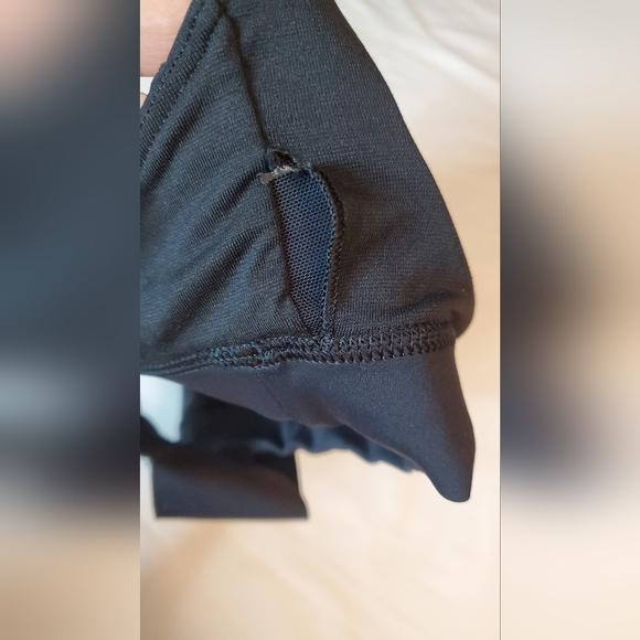 Lululemon Fast & Free Bra Size:6 - Picture 6 of 6